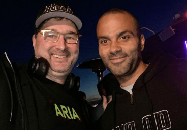 Tony Parker : un fabuleux Main Event WSOP et une pose avec Phil Hellmuth